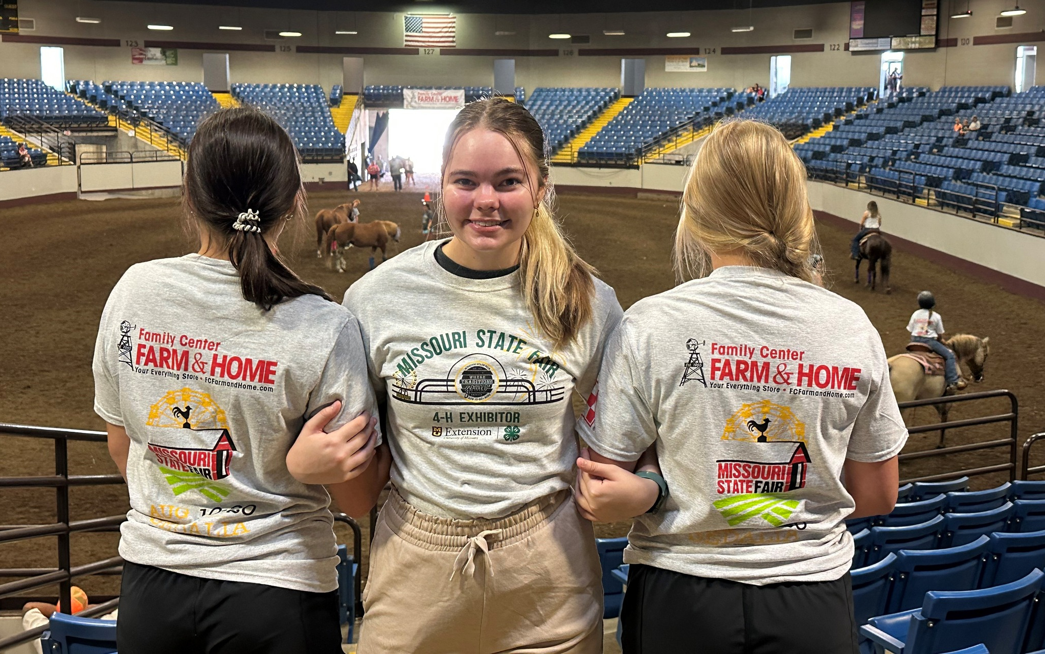 Youth Wearing Tshirts Donated By FC Farm & Home at the Missouri State Fair